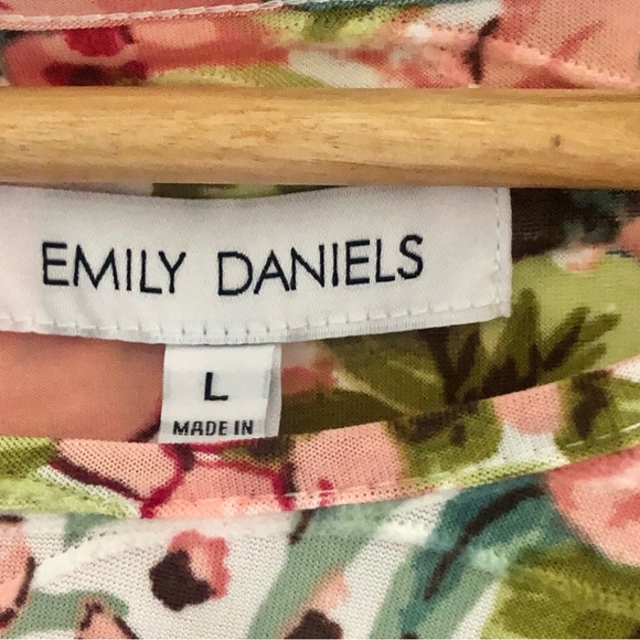 NWT! Hawaiian Hibiscus Print Top Large - Picture 3 of 8